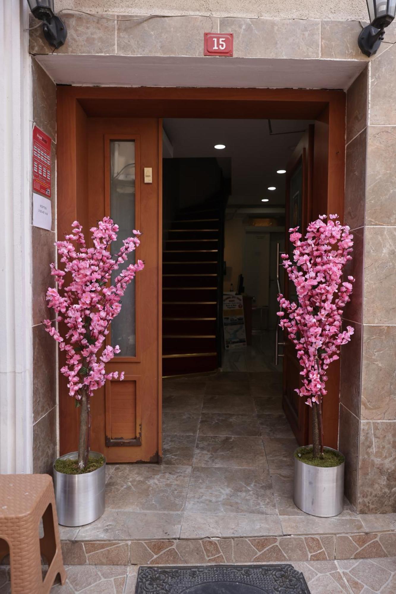 Nar Hotel Истанбул Екстериор снимка